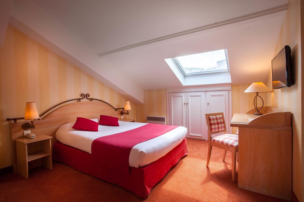 Delambre 3* Paris