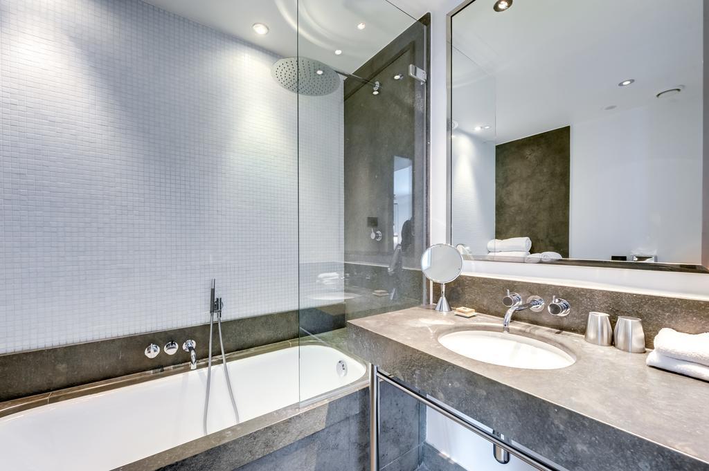 Hotel Le A Paris