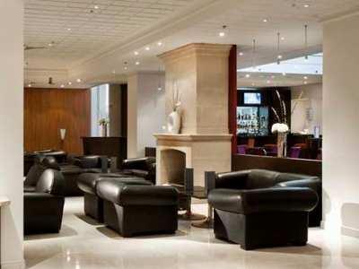 Hotel Hilton Orly Airport 4*