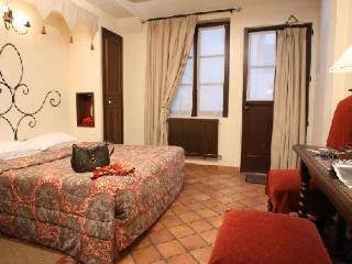 Castex Hotel 3*