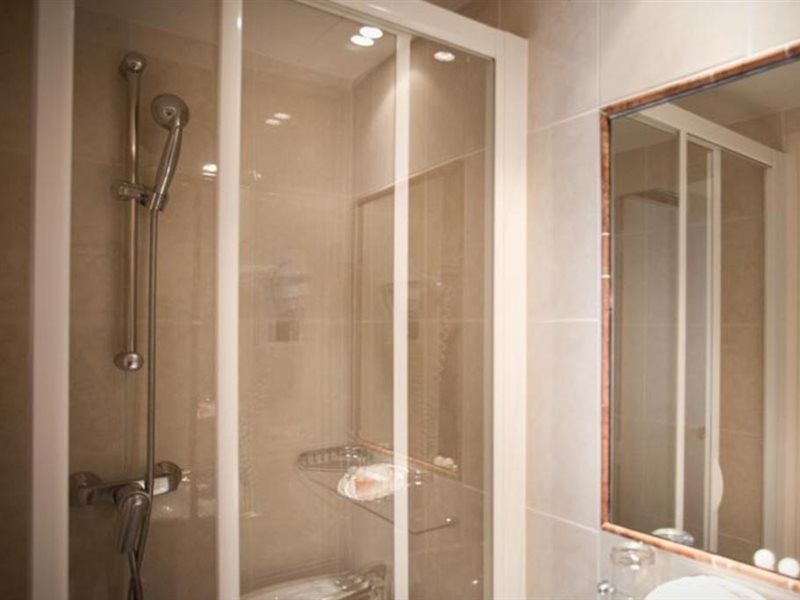 Hotel Acacias Etoile 3*