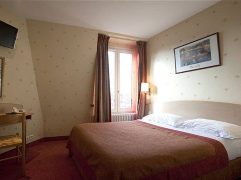 Transcontinental Hotel 2*