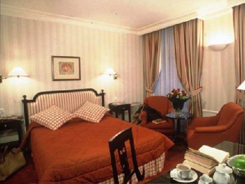 Golden Tulip Washington Opera Hotel 4*