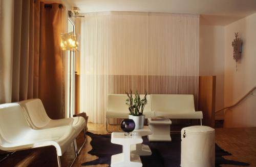 Le Quartier Republique-le-marais 3*