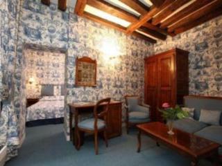 Relais Du Vieux Hotel