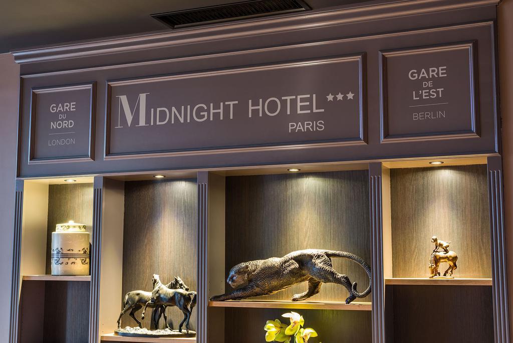 Hotel Midnight