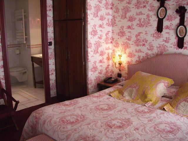 Hotel Maison Eugenie 4*