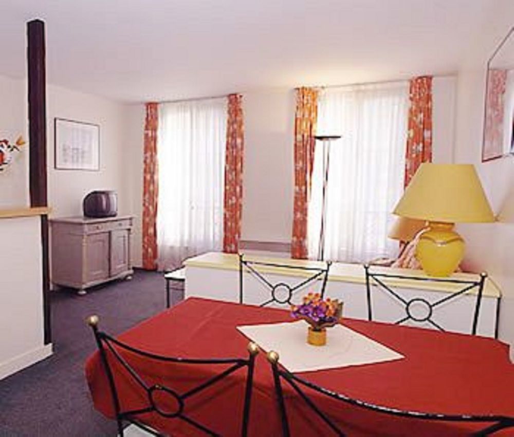 Capfun Le Saint Germain, Parigi