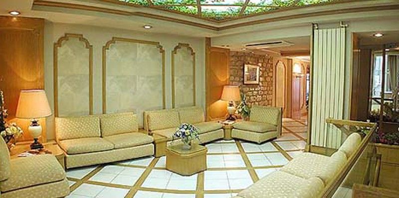 Renoir Montparnasse Hotel 3*