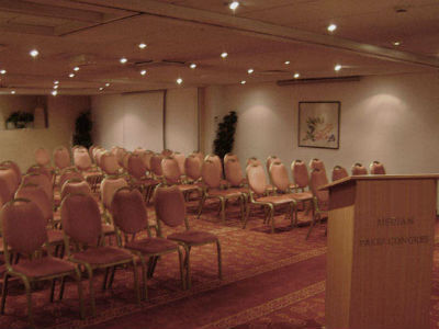 Median Congres Hotel 3*