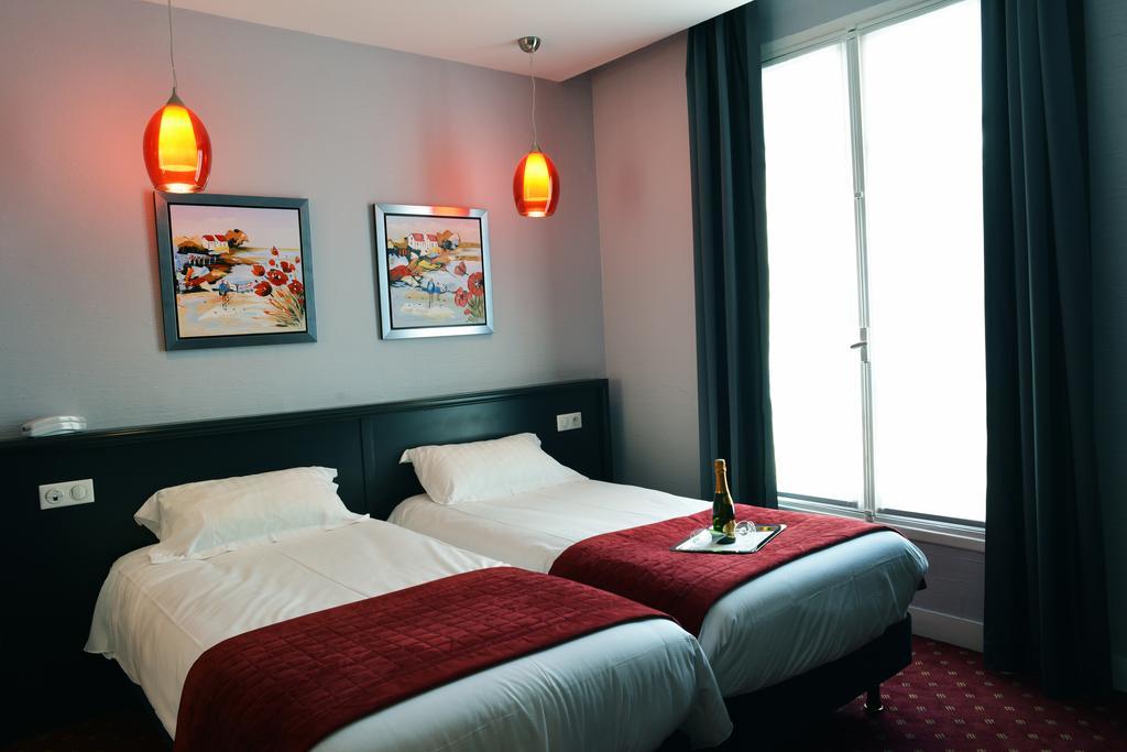 Du Pré Hotel Parigi