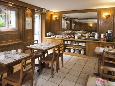 Montcalm Hotel 3*