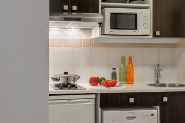 Aparthotel Citadines Republique 3*