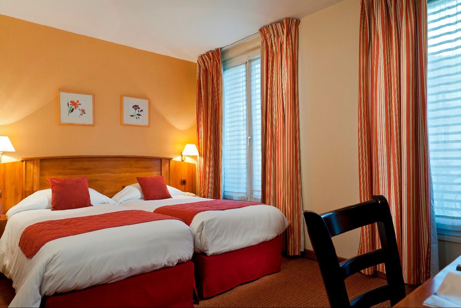 Hotel Ibis Styles Gare Saint Lazare 3*