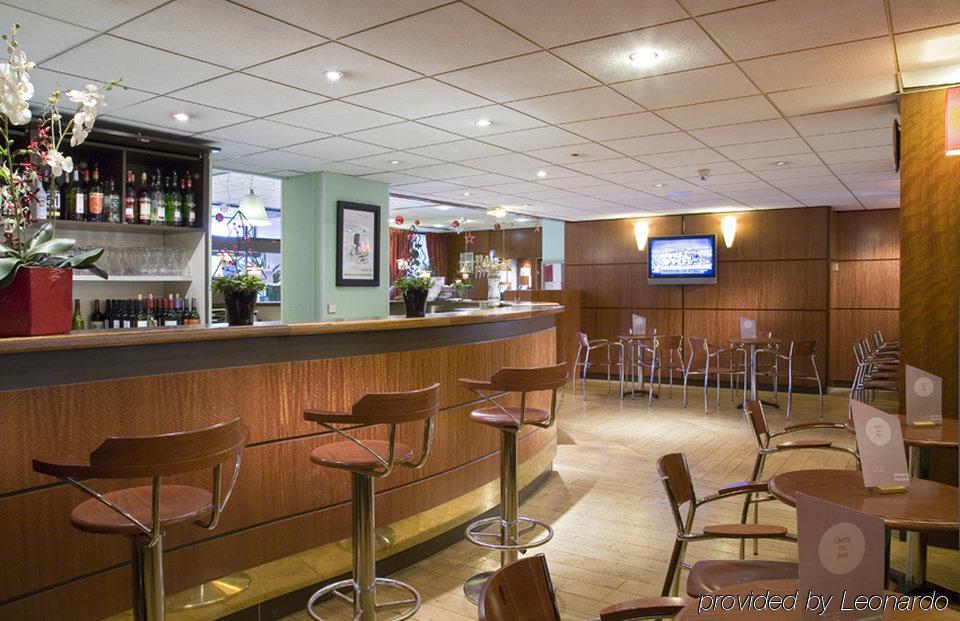 17 Batignolles Hotel