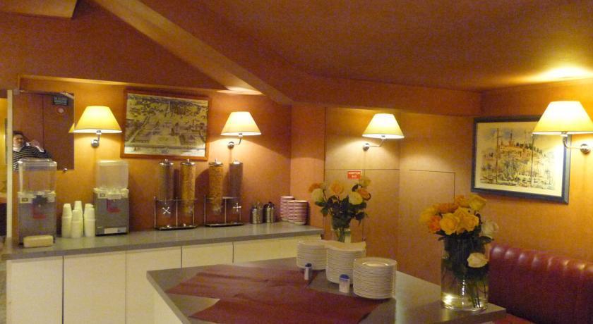 Ambassadeur 3* Parigi