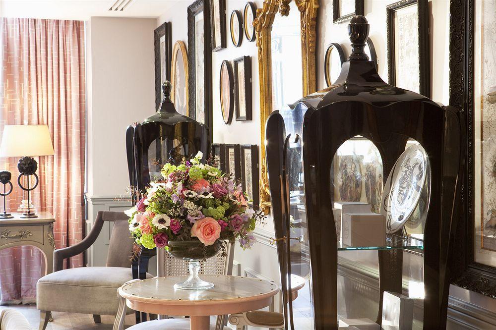 La Maison Favart 4*