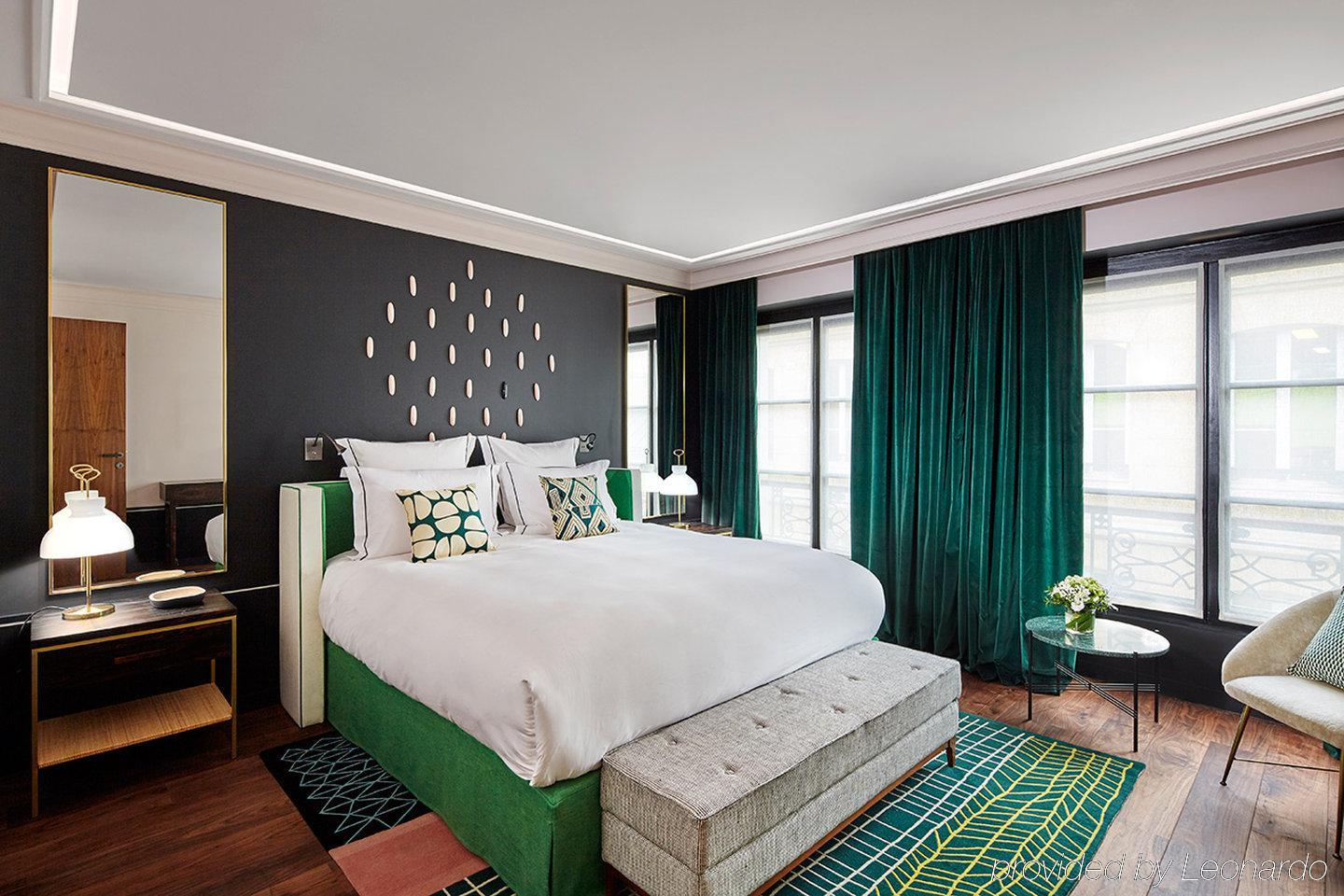 Le Roch & Hotel Paris