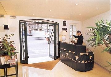 Montholon 3* Parigi