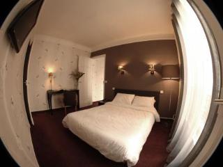 Carladez Cambronne Hotel