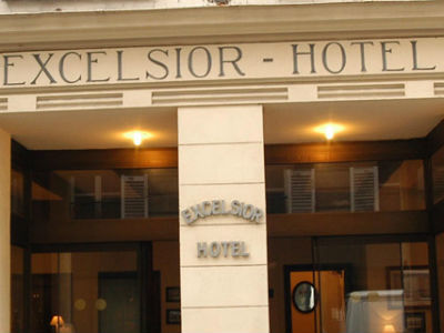 Excelsior Batignolles 3*