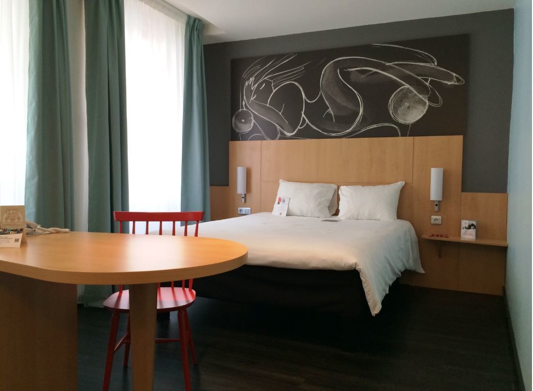 Hotel Ibis Gare De L'est Tgv