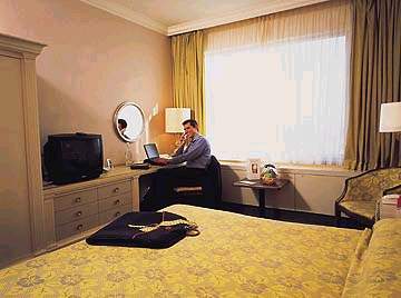 Pullman Rive Gauche 4*