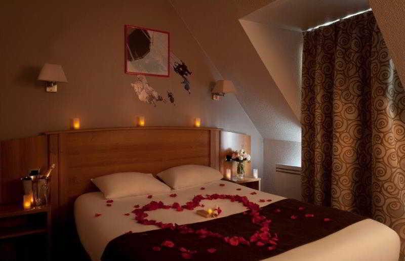 Hotel Basss Parigi