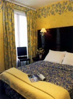 Bonsoir Madame Hotel