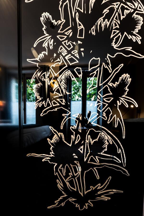 Hotel Restaurant Au Boeuf Couronné Parigi