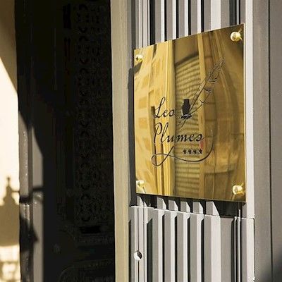 Les Plumes Hotel Paris