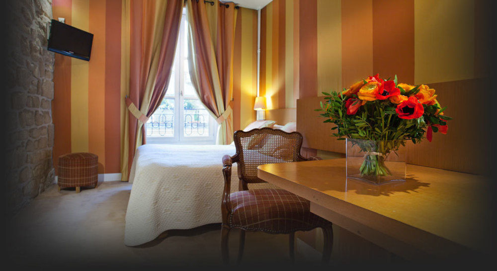 Odeon Hotel 3*