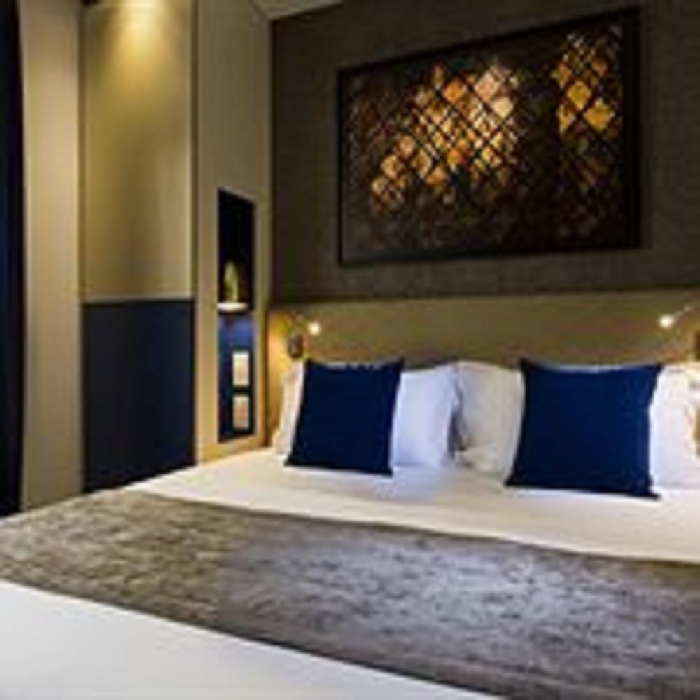 Atmospheres Hotel 4*