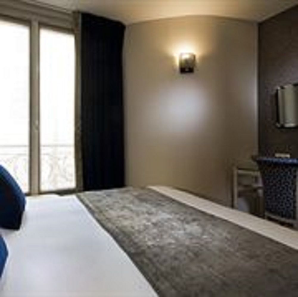 Atmospheres Hotel 4*