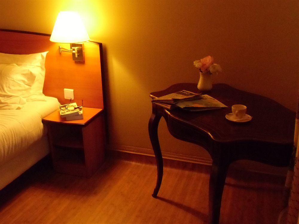 Hotel Eden Montmartre Parigi