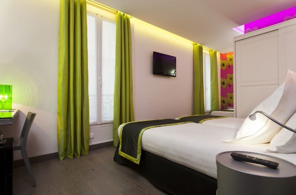 Wyld Saint Germain Hotel