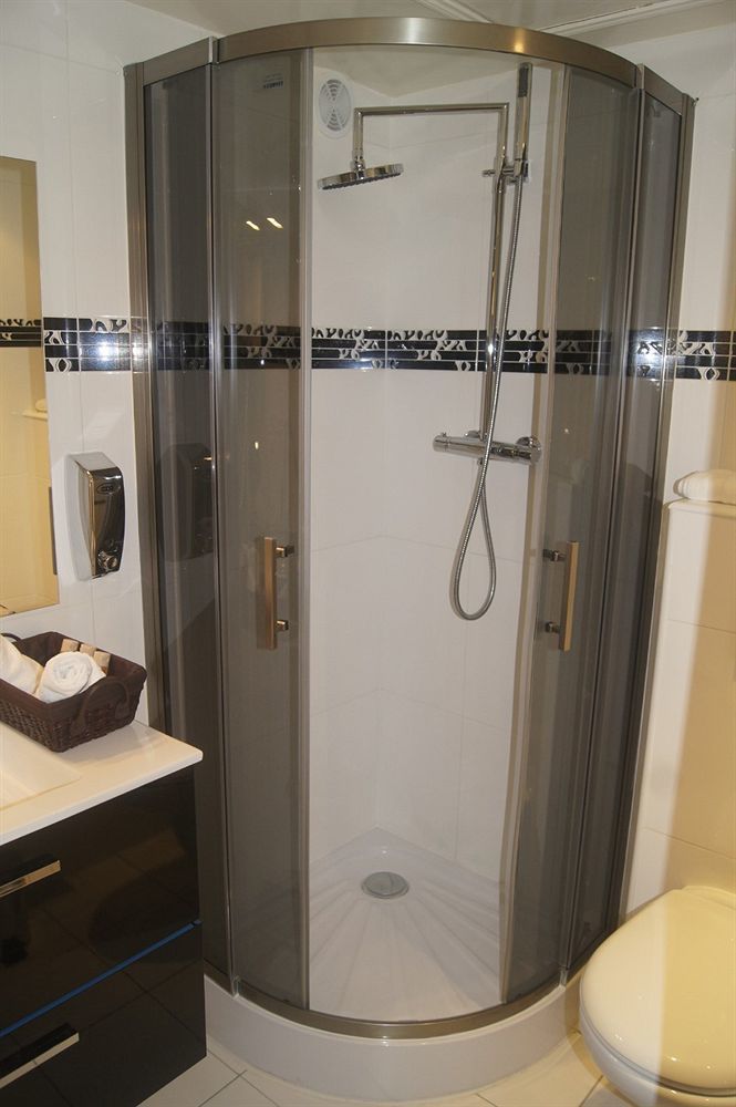 Regina Montmartre Hotel Parigi