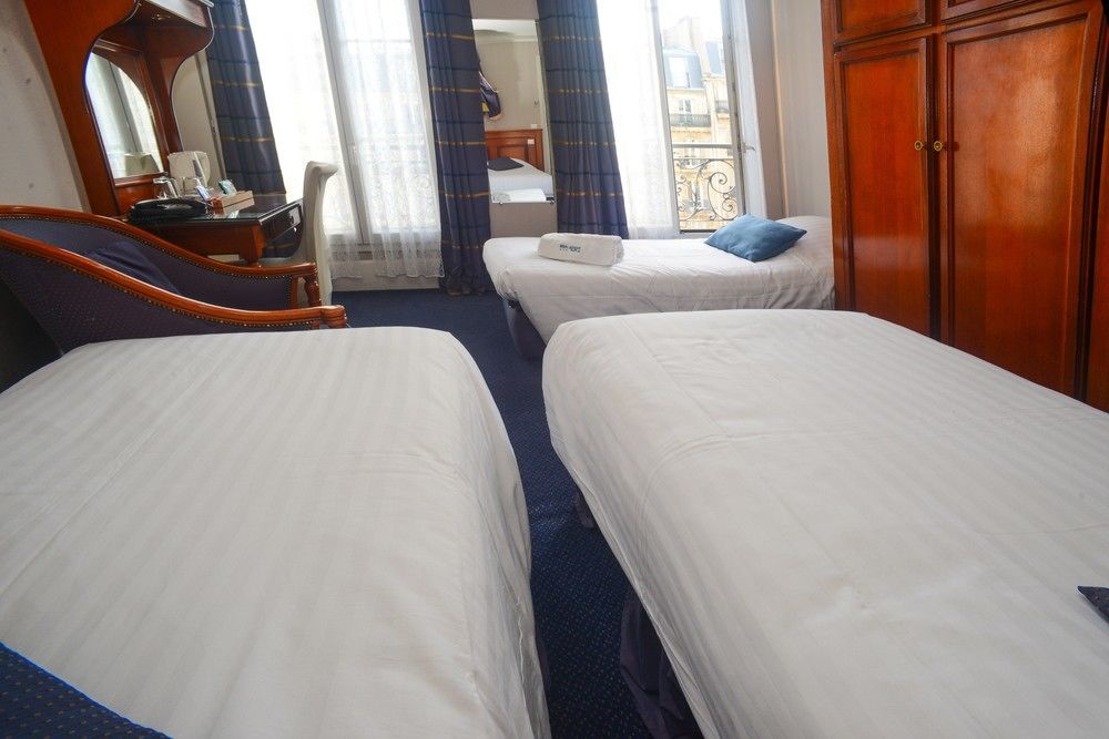 Elsa, Hotel Paris