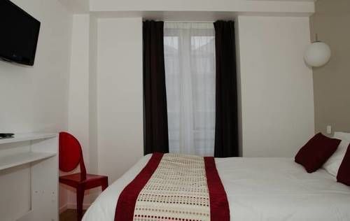 Bonne Nouvelle Hotel 3*