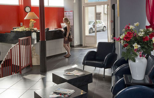 Hipotel Belgrand Mairie Du 20ème Hotel 3*