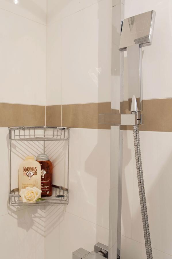 Le Voyage En Isle Apartment