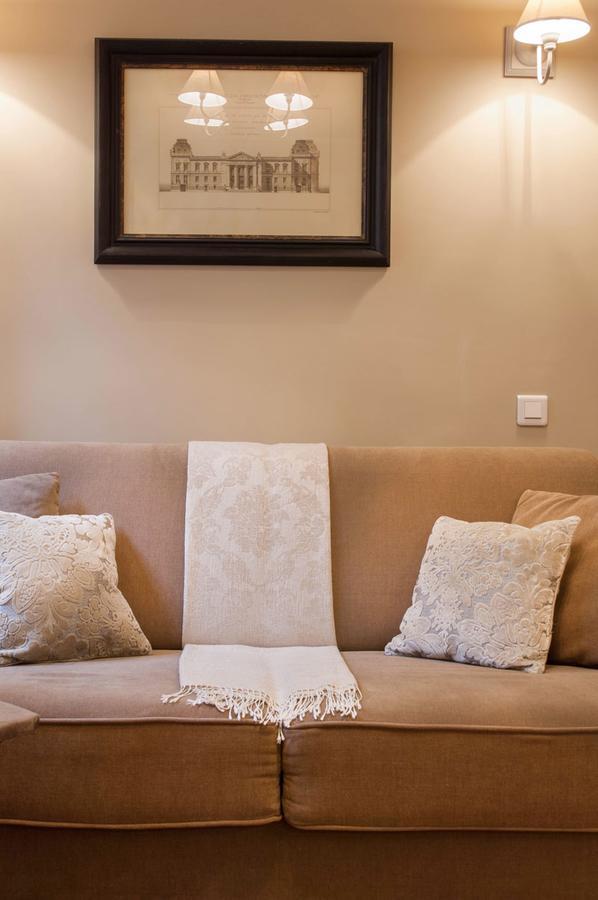 Le Voyage En Isle Apartment