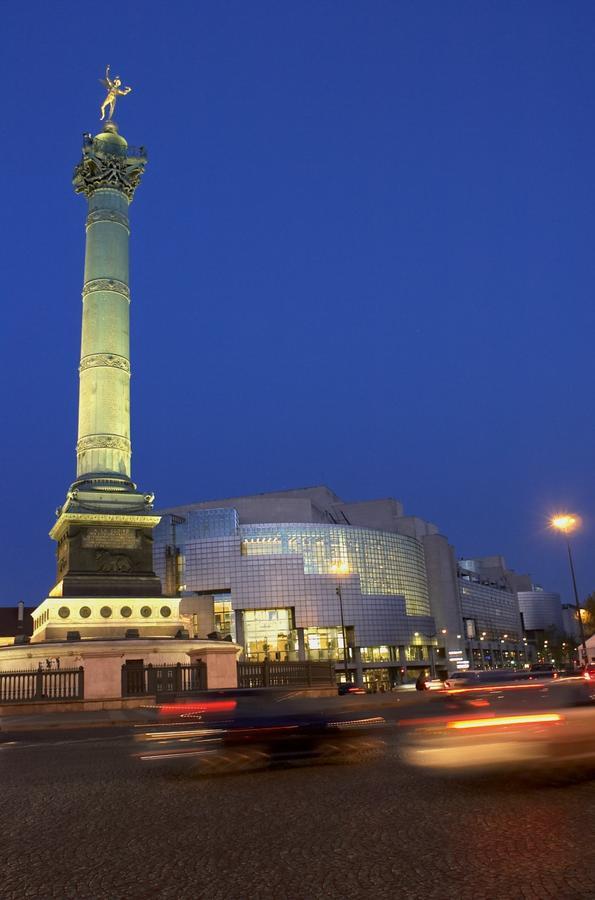 Bastille Hotel 2*