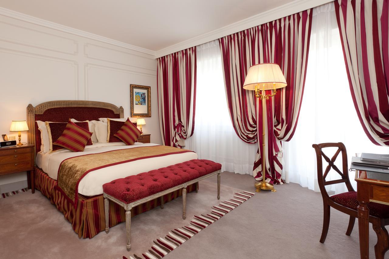 Majestic Champs Elysées 5*
