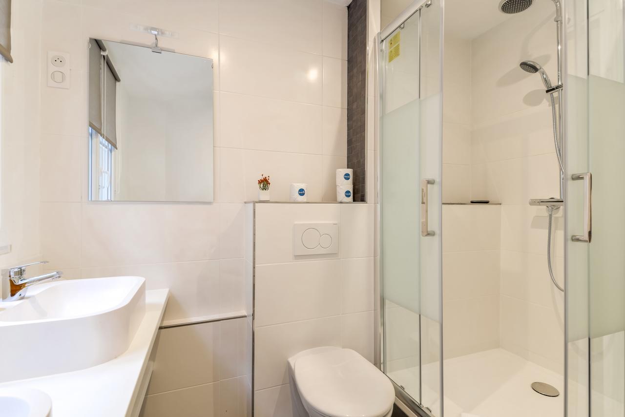 Di 78 M² Con 3 * Parigi