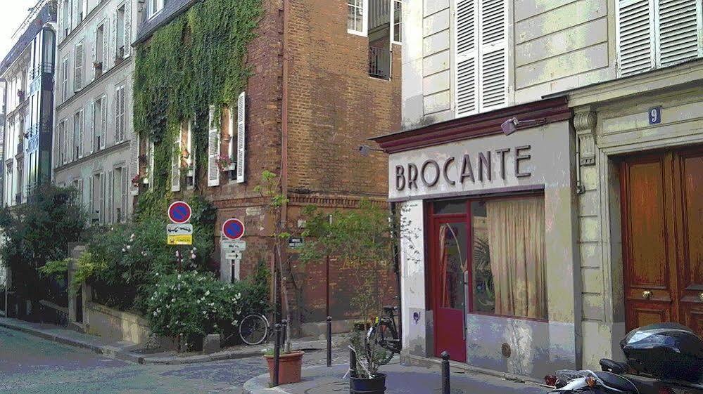 Constance - Montmartre * Parigi