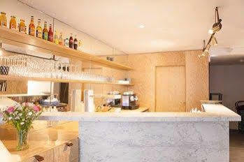 Hotel Montholon 3*