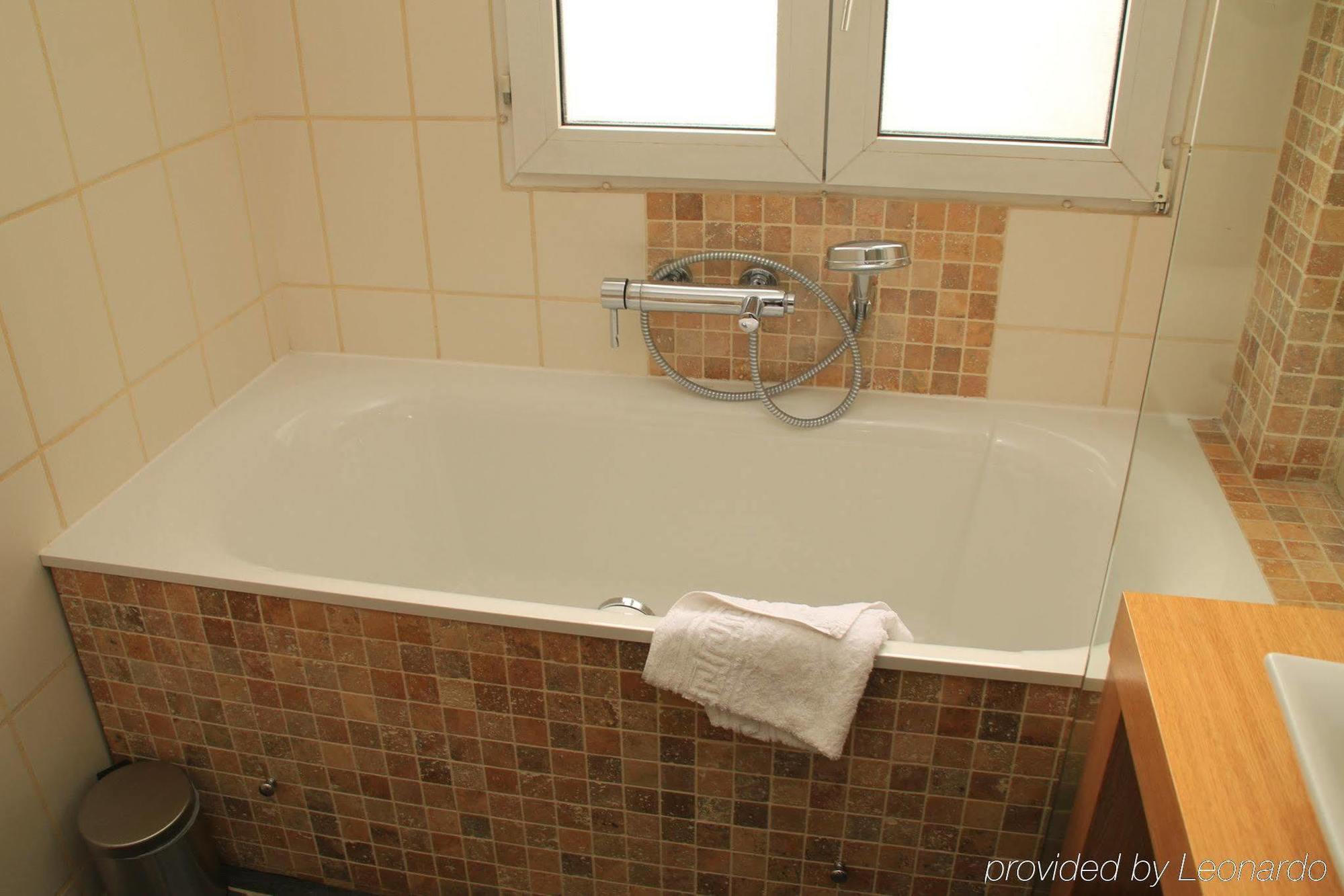 Excelsior Batignolles 3* Paris