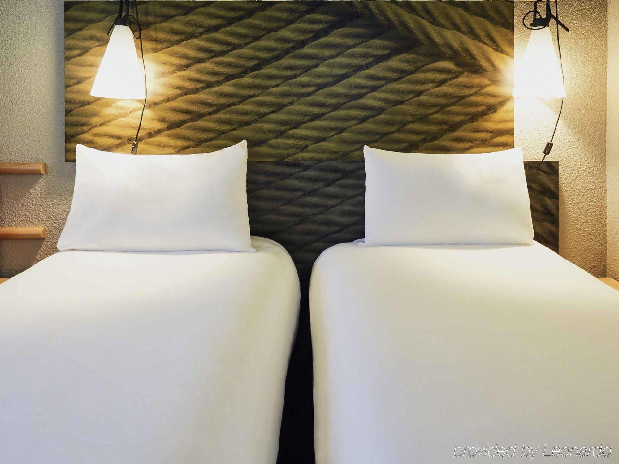 Hotel Ibis Gare De L'est Tgv Parigi