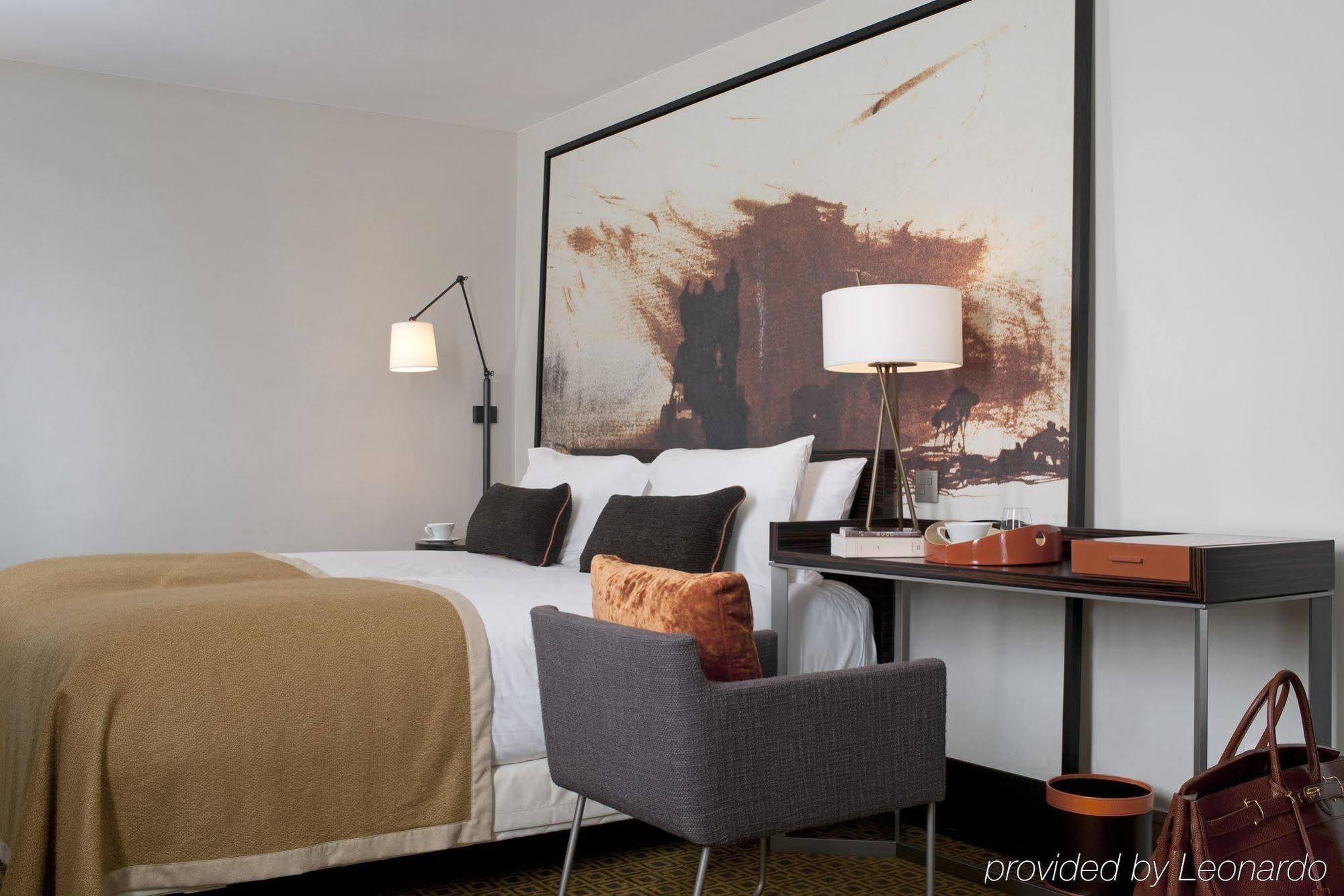Nh Champs-elysees Hotel Parigi